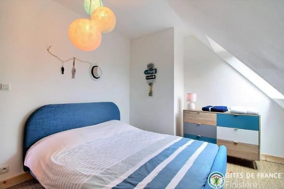 Holiday home Gite L ' Escale 300 M A Pied Des Plages Plouarzel France