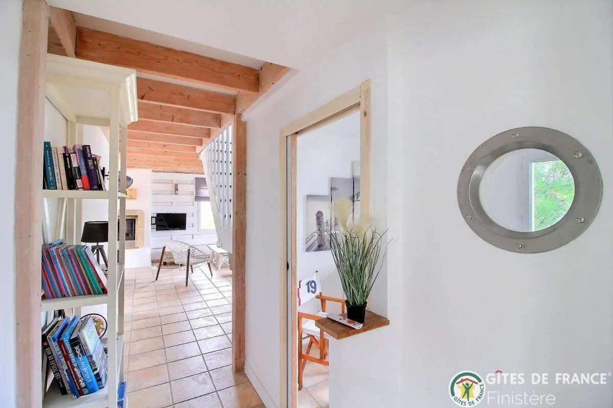 Holiday home Gite L ' Escale 300 M A Pied Des Plages Plouarzel